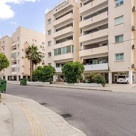 Apartament Carisa Downtown With Rooftop Pool *