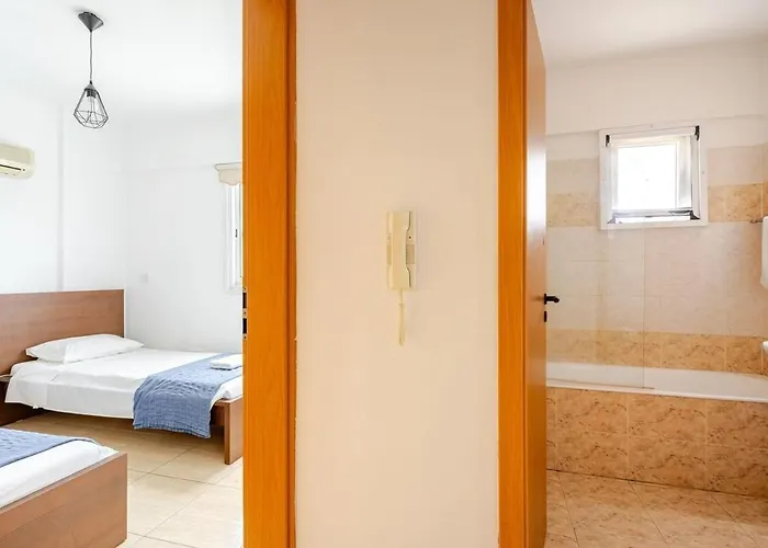 Carisa Downtown With Rooftop Pool Apartamento *